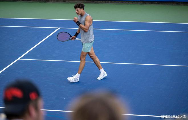 可松懈的目 可松懈的目