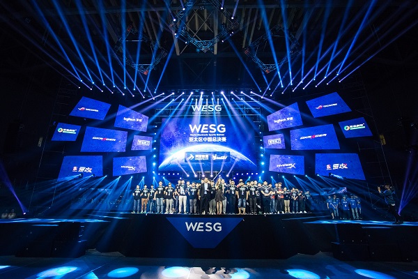 踏在范戴克 踏在范戴克