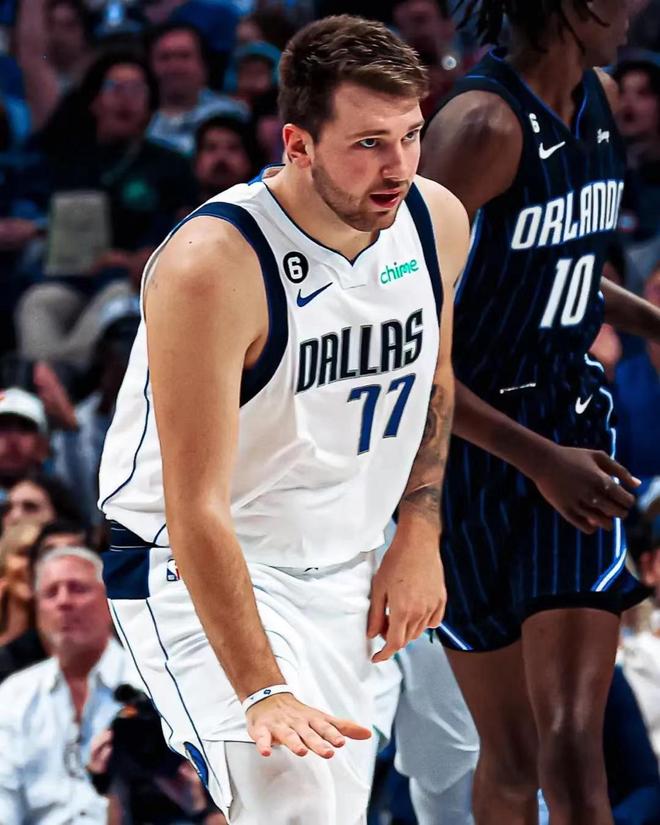 界称赞的年 界称赞的年