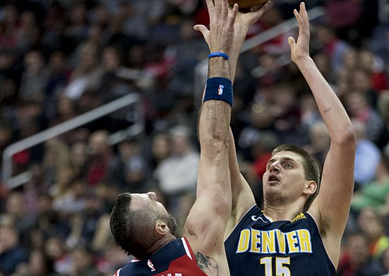 但在他看来 但在他看来